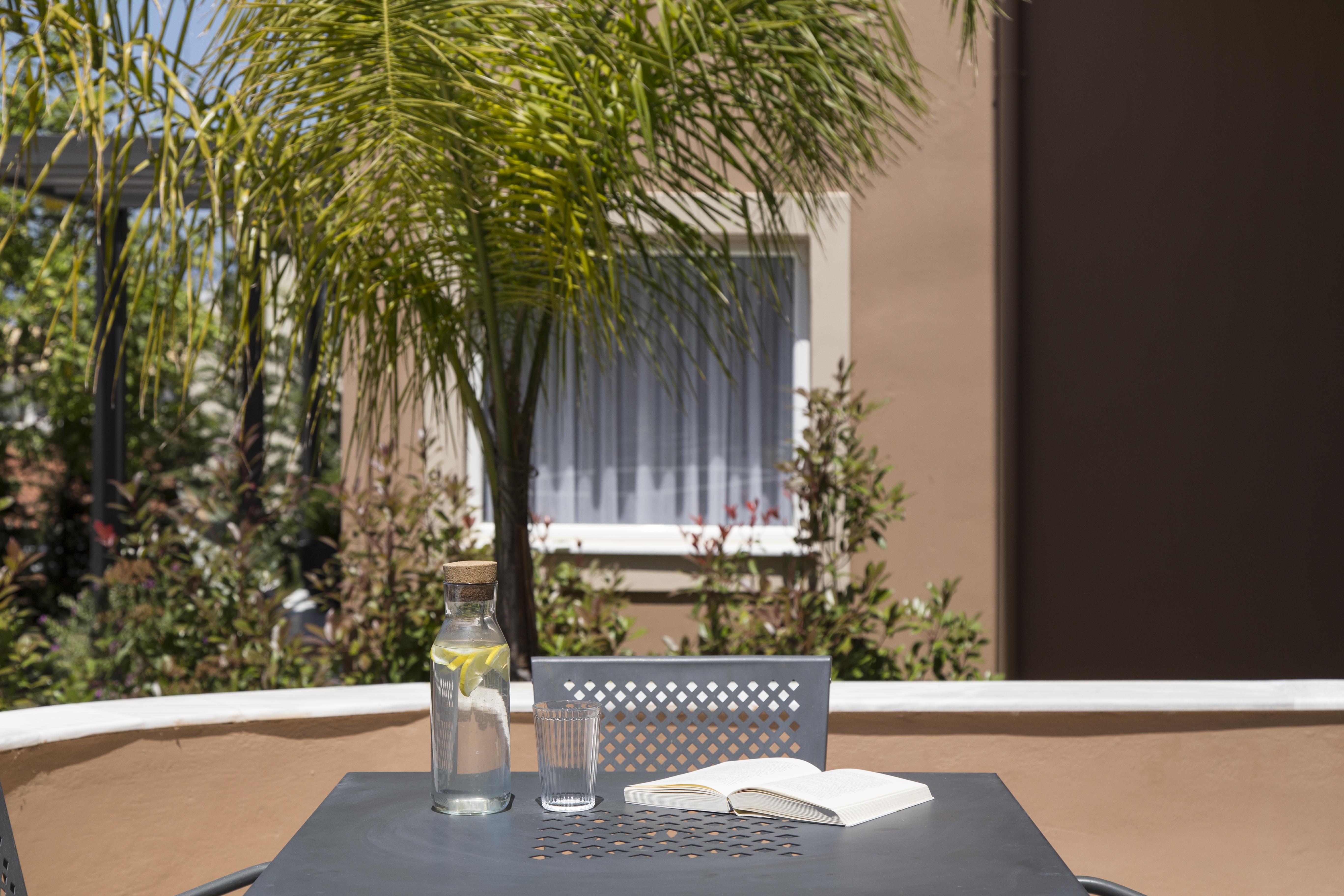 Lena Mare Boutique Hotel Ахарави Екстериор снимка